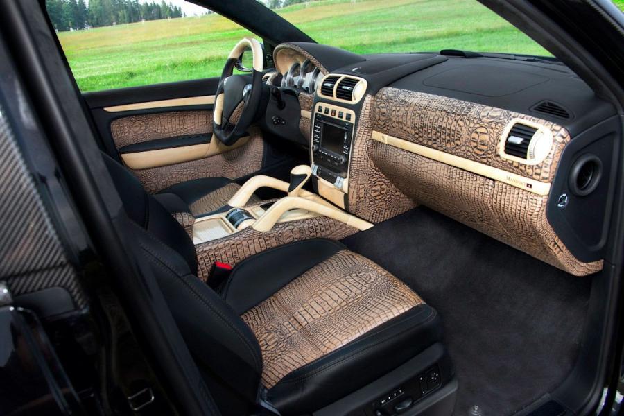  Porsche Cayenne 955 by Mansory 2009 года  (фото 19 из 38)